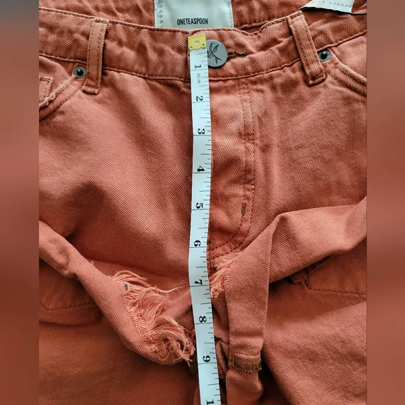 OneTeaspoon Burnt Jean Shorts -22 - Picture 7 of 9